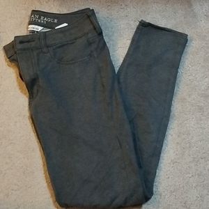 American Eagle High Rise Jegging